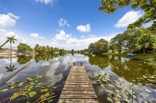 17301 Nw 24th Ave, Miami Gardens, FL, 33056-4612 | Card Image