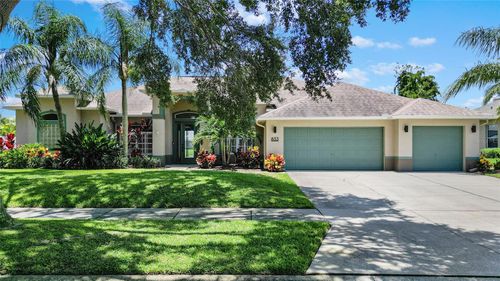 833 Woodbine Dr, Merritt Island, FL, 32952-4148 | Card Image