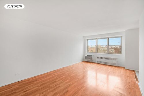 4d-2475 W 16th St, Brooklyn, NY, 11214-7026 | Card Image