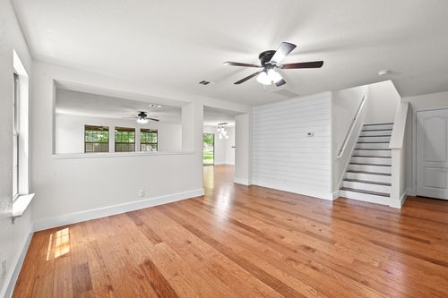 131 Olson Cv, Kyle, TX, 78640-5999 | Card Image