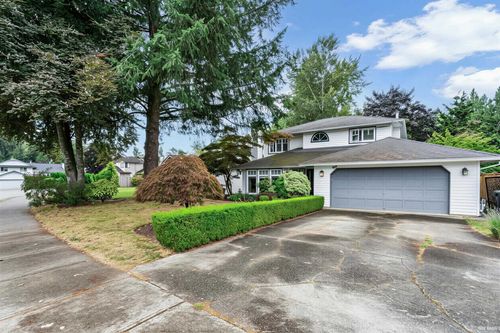 9457 215a St, Langley, BC, V1M2A5 | Card Image