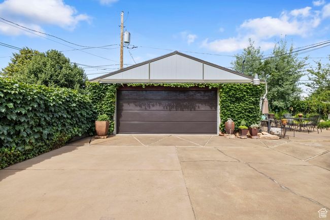 View of detached garage | Image 27
