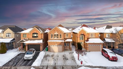 15 Miramar St, Brampton, ON, L6R2S7 | Card Image