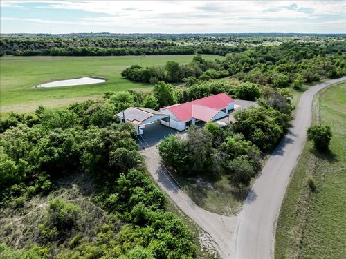 2400 Carter Rd, Springtown, TX, 76082-7527 | Card Image
