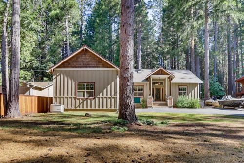 15084 Lake Ln, Nevada City, CA, 95959-9522 | Card Image