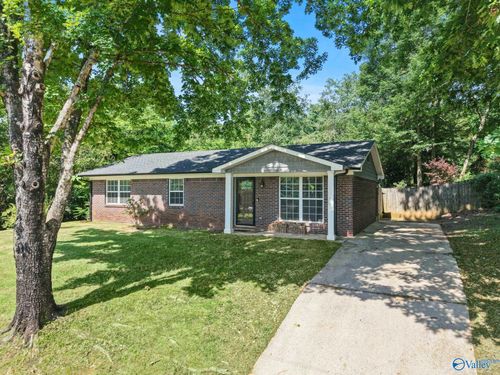 6303 Maywick Dr Nw, Huntsville, AL, 35810-1521 | Card Image