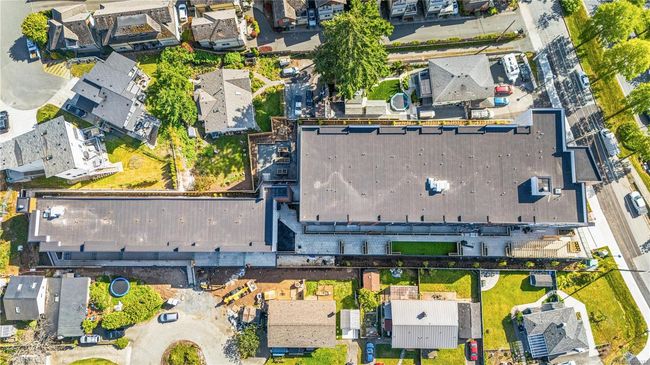 320 - 2629 Millstream Rd, Condo with 2 bedrooms, 1 bathrooms and 1 parking in Langford BC | Image 20