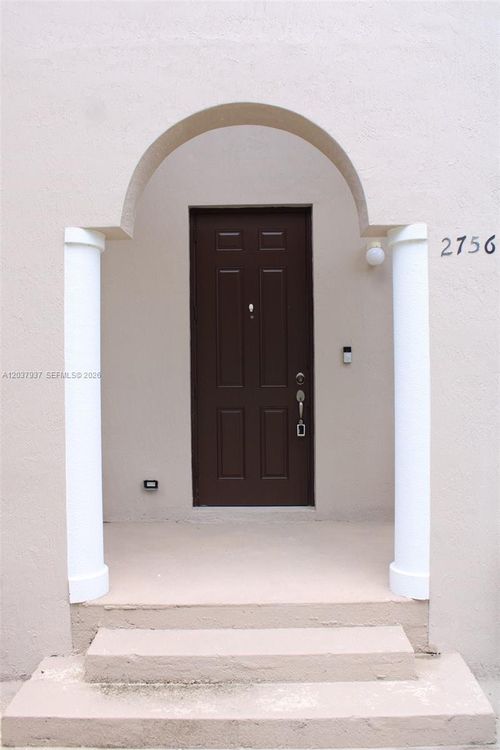 27568-27568 Sw 143rd Ave, Homestead, FL, 33032-8868 | Card Image
