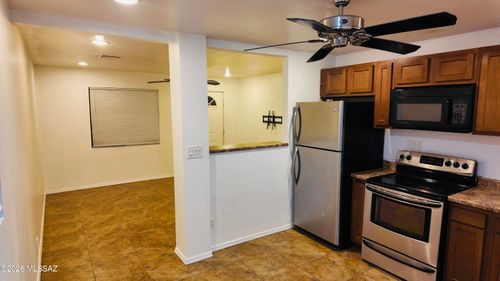 3723 E March Place, Tucson, AZ, 85713 | Card Image
