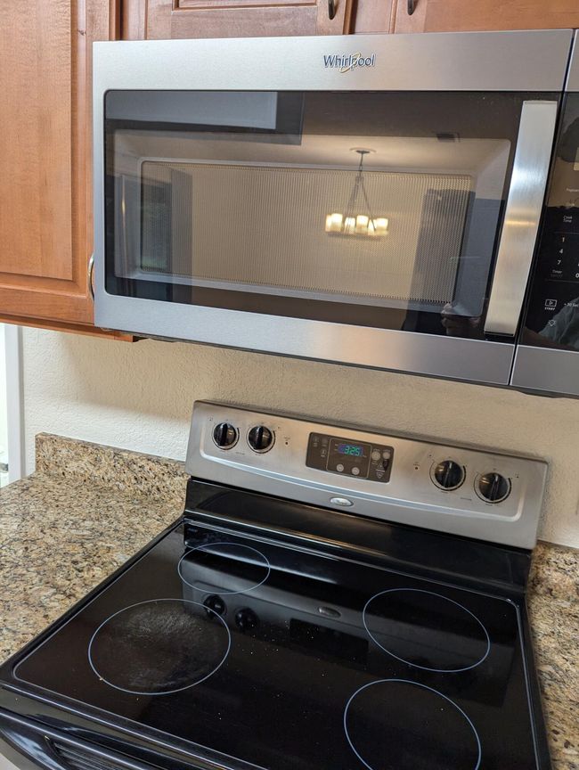MICROWAVE | Image 23