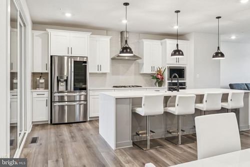 13815 Hunt Valley Ct, COCKEYSVILLE, MD, 21030-1498 | Card Image