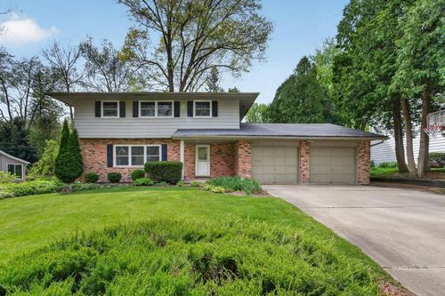 5705 Indian Trace, Madison, WI, 53716 | Card Image