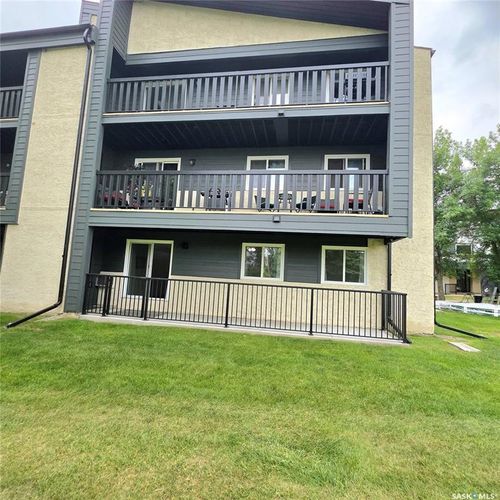 301-1580 Olive Diefenbaker Dr, Prince Albert, SK, S6V7M6 | Card Image