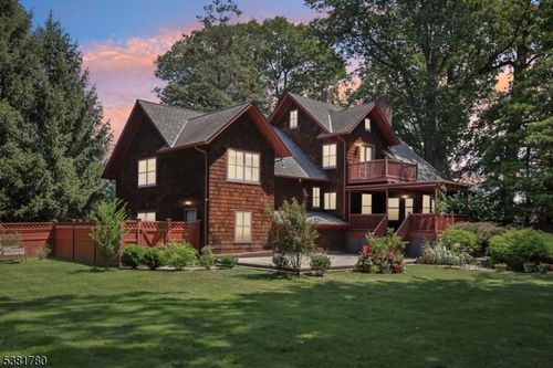 447 Summit Ave, Oradell, NJ, 07649-1948 | Card Image