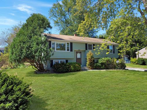 9 Rena Ave, Salem, NH, 03079-2031 | Card Image