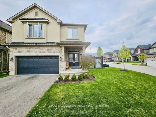 35 Cutts Cres, Binbrook, ON, L0R1C0 | Card Image