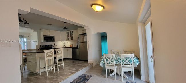 1 - 2231 Sw 17 Th Ter, House other with 5 bedrooms, 4 bathrooms and null parking in Miami FL | Image 9