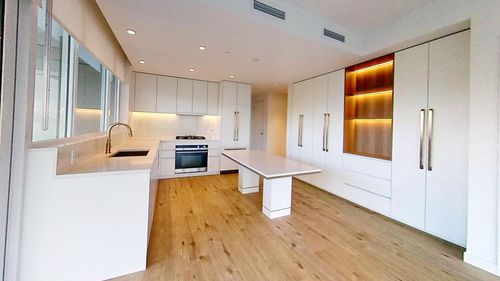 720 Farrow St, Coquitlam, BC, V3J0P3 | Card Image