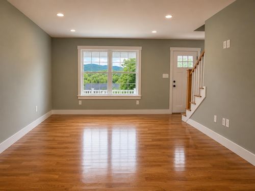 137 Lakeside Drive, Haverhill, NH, 03765 | Card Image