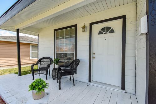 2708 Morningside Ln, Pasadena, TX, 77506-3128 | Card Image