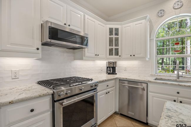 18076 Deer Trl, House other with 4 bedrooms, 5 bathrooms and null parking in Flint TX | Image 23