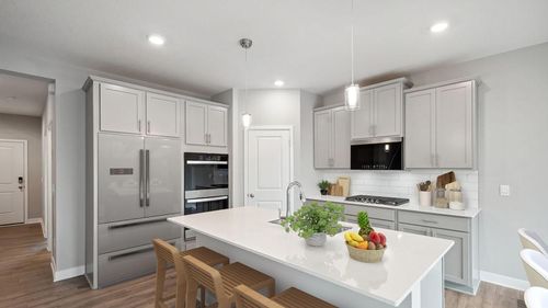 17074 Dimension Ave, Lakeville, MN, 55044-7514 | Card Image