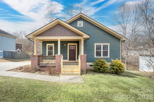 104 Estelle Park Dr, Asheville, NC, 28806-9098 | Card Image
