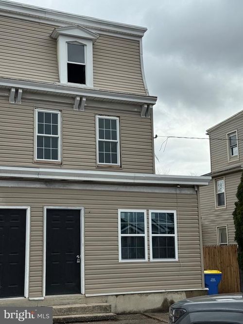 225 Market St, NEW CUMBERLAND, PA, 17070-2149 | Card Image