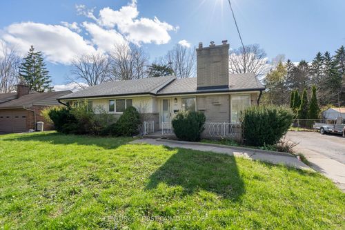 104 Edgar Drive, London North, ON, N6G1K1 | Card Image