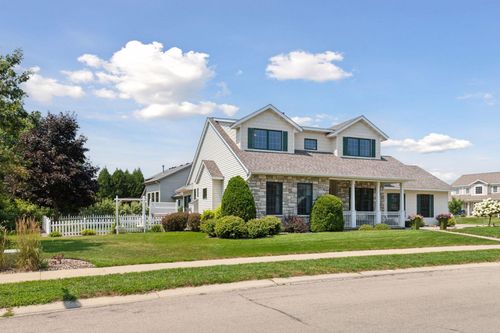 2730 Colleen St Ne, Rochester, MN, 55906-8397 | Card Image