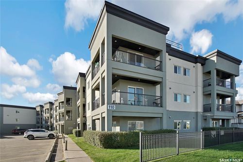119-110 Hampton Cir, Saskatoon, SK, S7R0C5 | Card Image