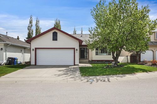 11 Strathmore Lakes Cres, Strathmore, AB, T1P1L7 | Card Image