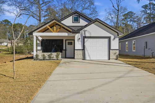 18434 Fannin Rd, Willis, TX, 77378 | Card Image