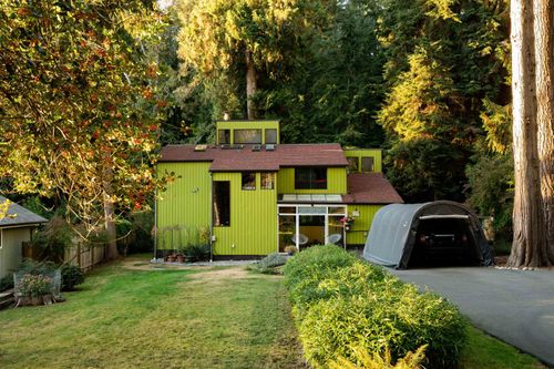 1540 Tunstall Blvd, Bowen Island, BC, V0N1G2 | Card Image