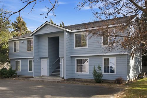1761 Ne Wichita Way, Bend, OR, 97701-6286 | Card Image