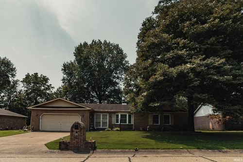 2541 Malibu Drive, Evansville, IN, 47725 | Card Image