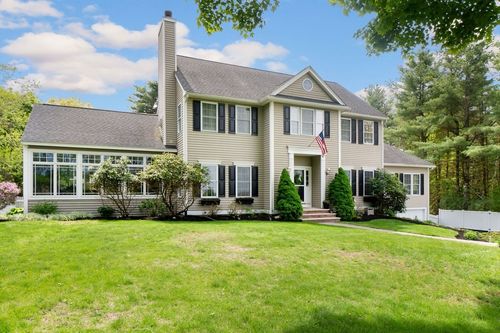 39 Weldon Farm Rd, Rowley, MA, 01969-1644 | Card Image