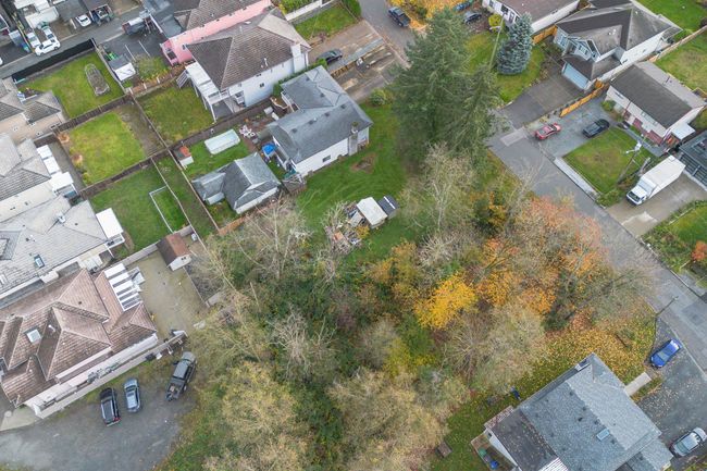 11961 97 A Ave, House other with 5 bedrooms, 3 bathrooms and 6 parking in Surrey BC | Image 18