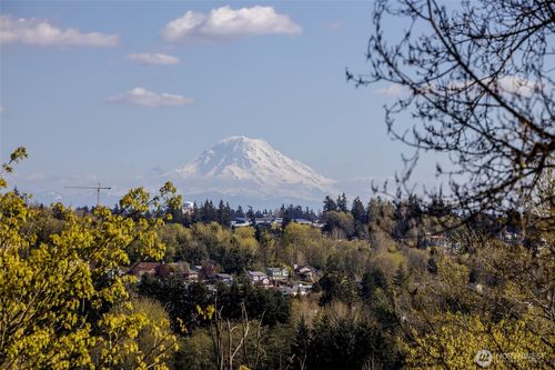 20910 9th Avenue S, Des Moines, WA, 98198 | Card Image
