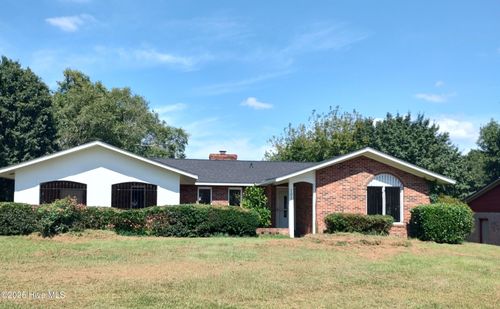 105 Allison Dr, Dudley, NC, 28333-9328 | Card Image