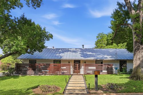 2508 Spring Creek Dr, Austin, TX, 78704-2722 | Card Image