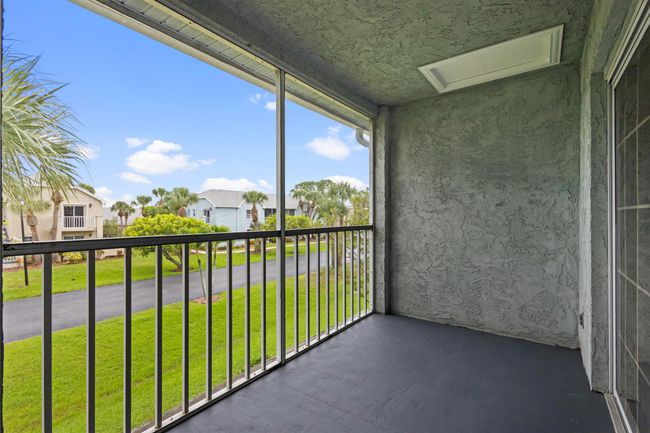 203 - 1675 Se Green Acres Cir, Condo with 2 bedrooms, 2 bathrooms and null parking in Port St. Lucie FL | Image 4