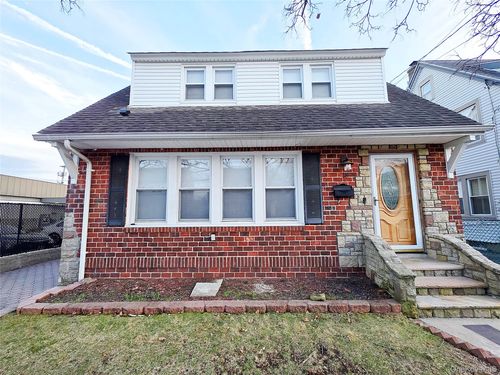 18 Prospect St, Spring Valley, NY, 10977-7307 | Card Image
