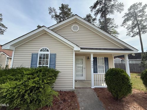 4008 Huntsmoor Ln, Wilson, NC, 27896-8697 | Card Image