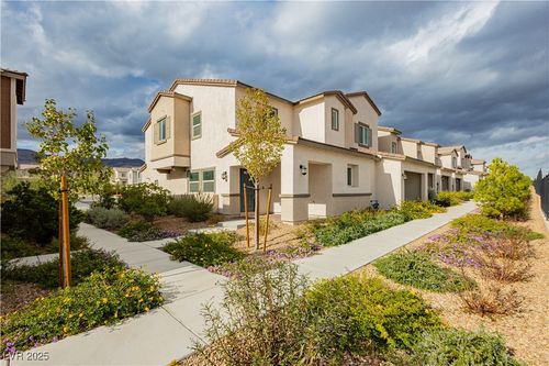 6152 Rathbone St, Las Vegas, NV, 89166-8090 | Card Image