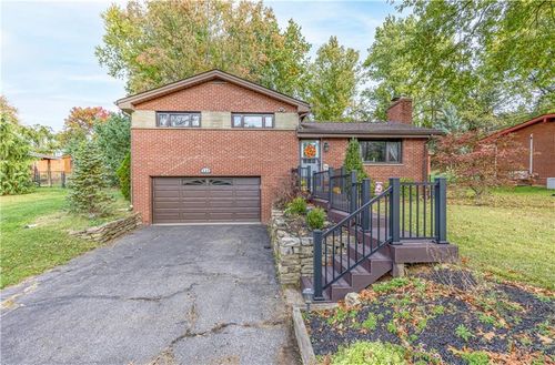 624 Fort Couch Rd, Pittsburgh, PA, 15241-2070 | Card Image