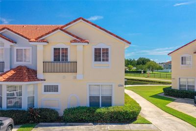 1284 S Beach Circle, Townhouse with 4 bedrooms, 3 bathrooms and null parking in Kissimmee FL | Image 1