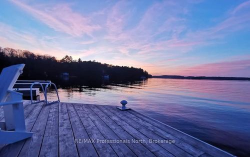 carling-4-w10-3876 Muskoka Rd 118 W, Port Carling, ON, P0B1J0 | Card Image