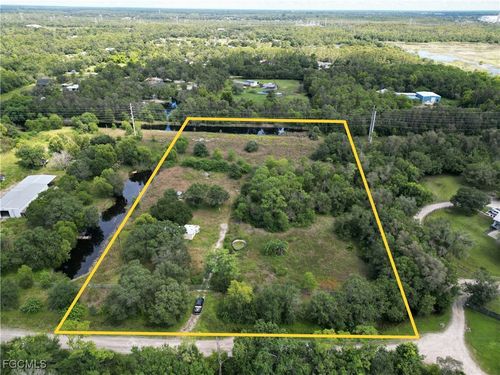 6851 Carmelita Dr, Fort Myers, FL, 33905-6731 | Card Image