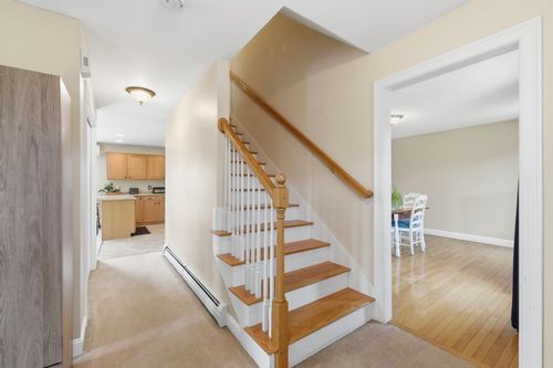 15 Baer Road, Rollinsford, NH, 03869 | Card Image